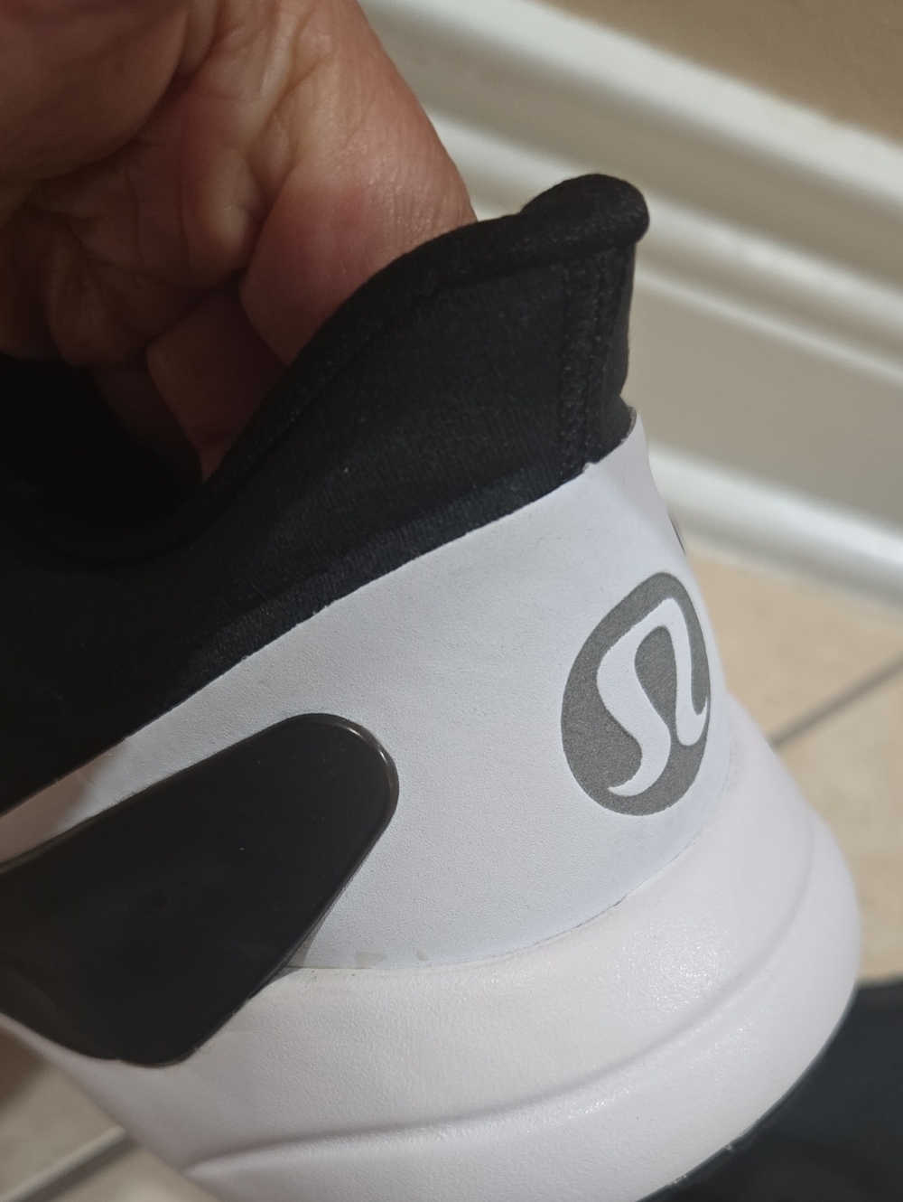 Lululemon Blissful Run Women’s Running Shoes Sneakers Size 8.5 - Picture 11 of 13